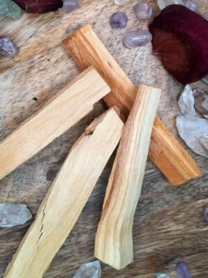 PALO SANTO BOIS PURIFICATION