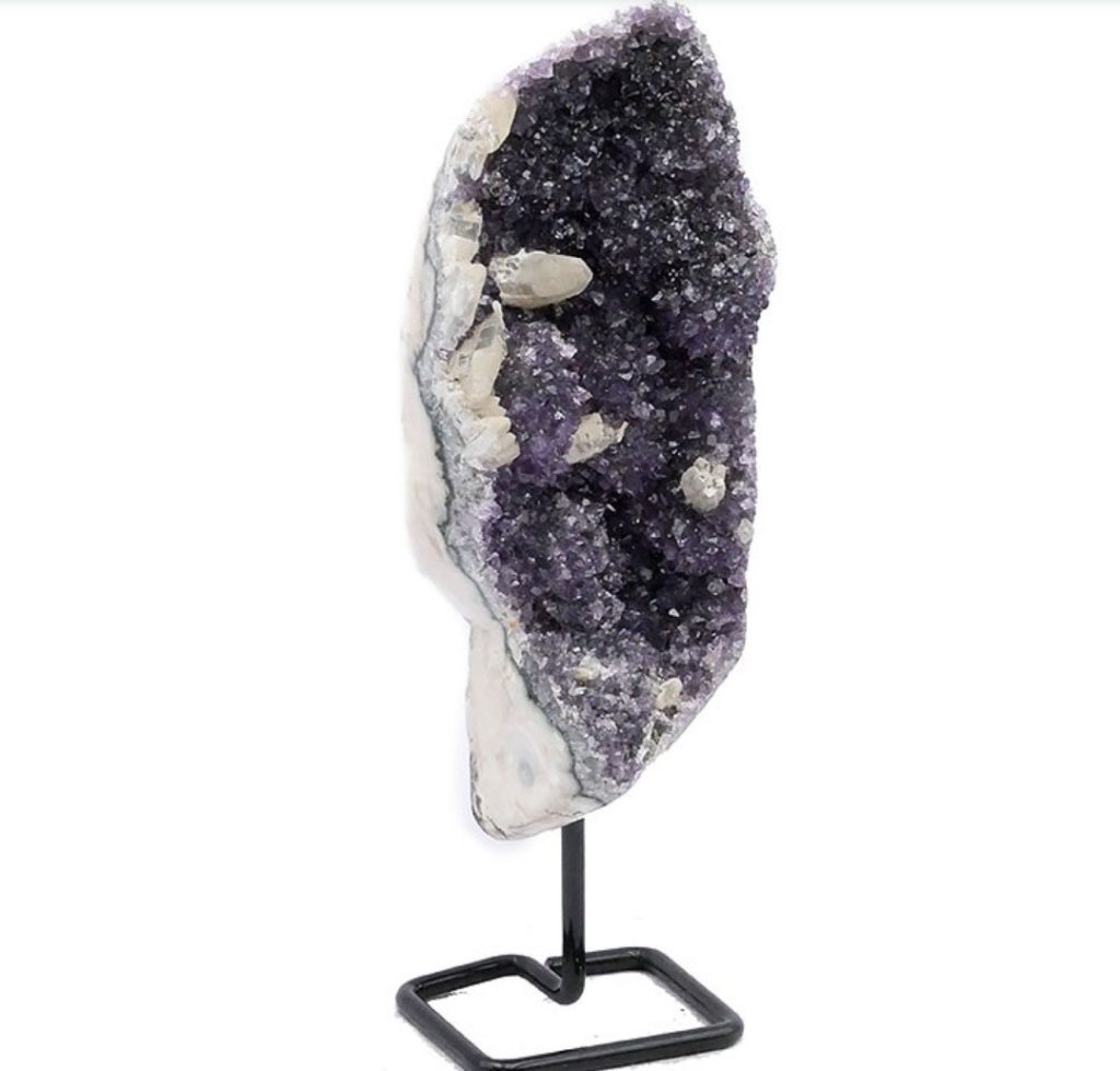 Mini Géode D'améthyste Sur Son Socle - 206 Grammes, Naturelle