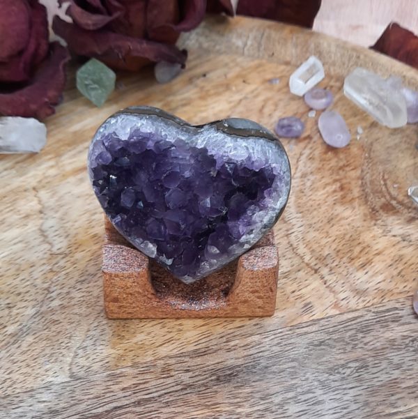 Améthyste druse forme coeur