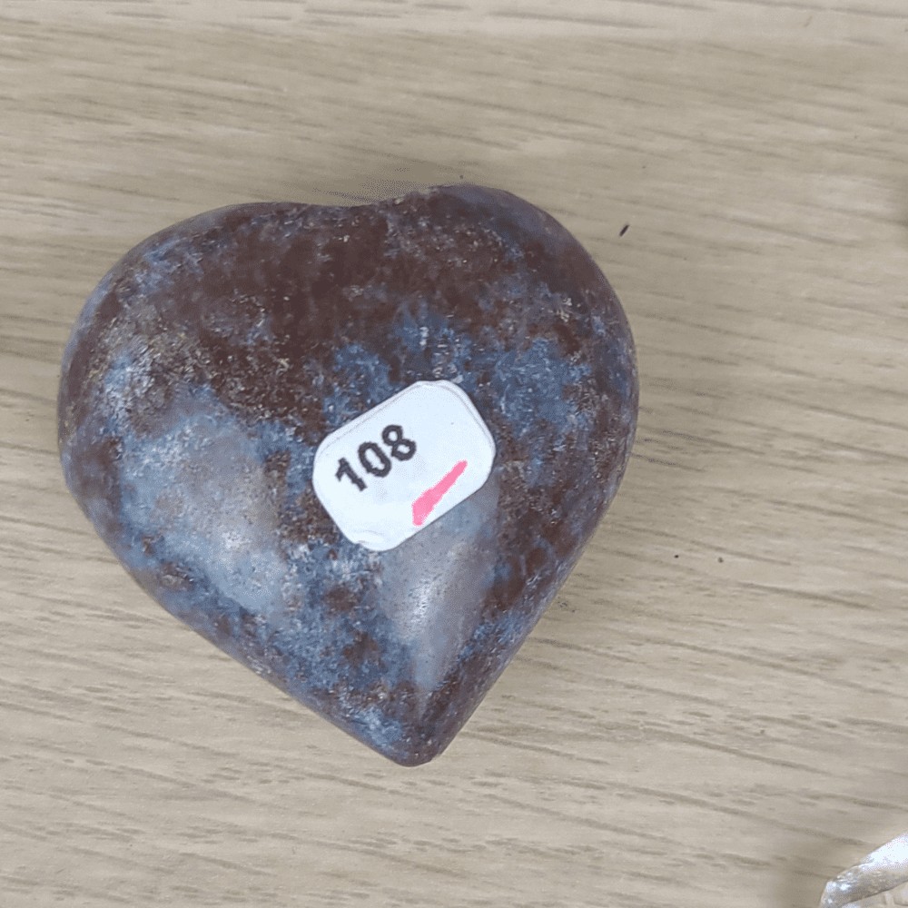 coeur rubis sur cyanite - ref 108