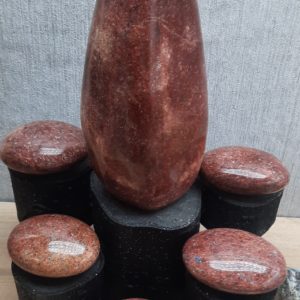 DOLOMITE ROUGE MADAGASCAR GALET