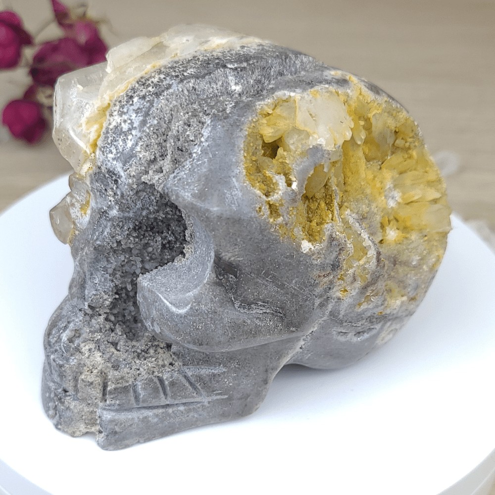 tête de mort en pierre naturelle - cristal quartz