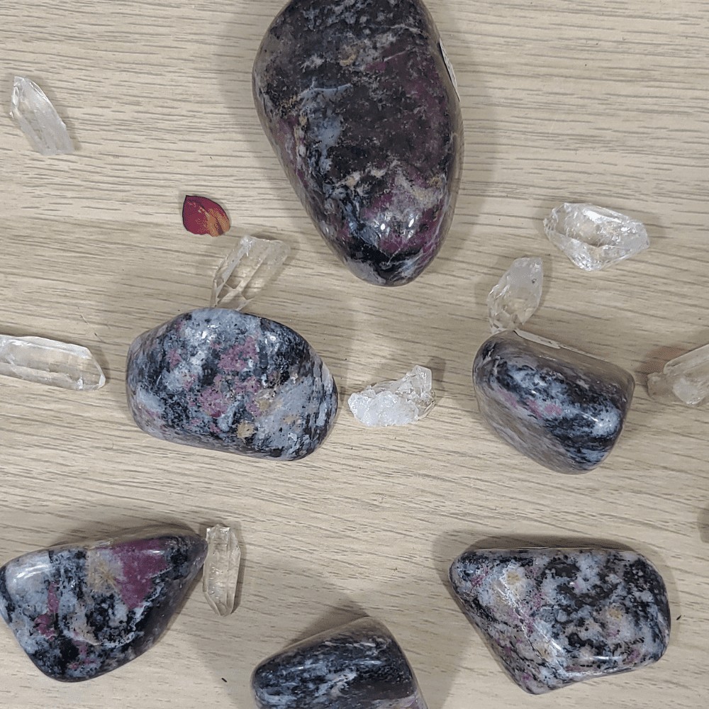 eudialyte vue dessus