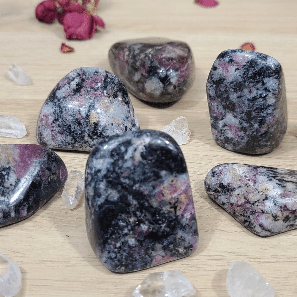 galet eudialyte