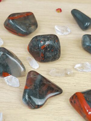 Boutique en ligne de minéraux - Epidote piémontite Pierre roulée