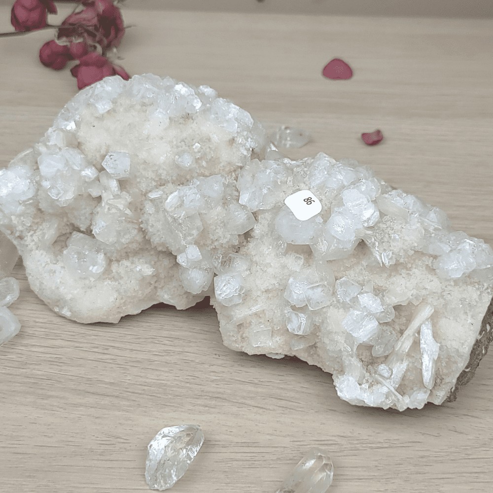 Apophyllite Inde pierre naturelle blanche 86
