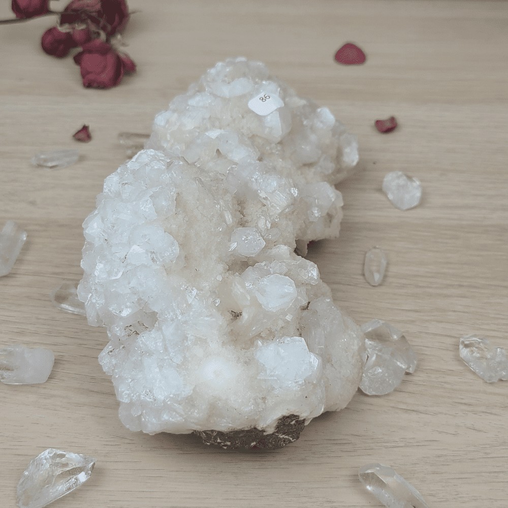 Apophyllite Inde pierre naturelle blanche 86