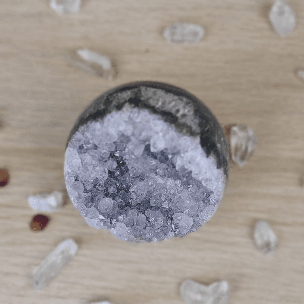 Géode d’Améthyste Uruguay N°135 Sphère Quartz