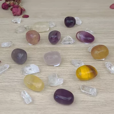 Fluorite-pierre-roulée-multicolore-2