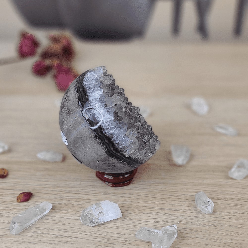 GÉODE D'AMÉTHYSTE URUGUAY SPHÈRE QUARTZ - N°32