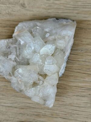 89 - stilbite apophylite inde stilbite - pierre brute Inde