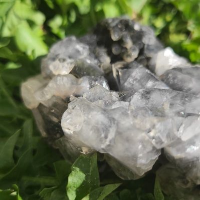 Pierre naturelle Brute Inde - Calcédoine Noie Bleue et Apophyllite 91