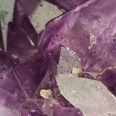 Pièce de collection - améthyste druse géode brute semie polie et calcite