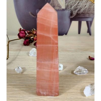Calcite rose 127 tour en pierre naturelle