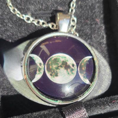 Collier obsidienne oeil céleste - triple lune 12-vue dos