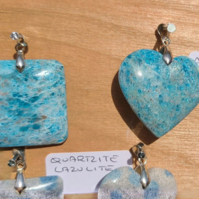 Pendentif apatite bleue - claire - Madagascar 61 -62