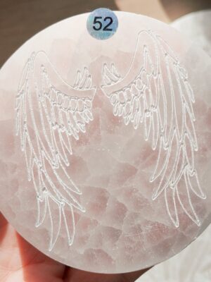 Palet de sélénite aile d’ange Maroc 8 cm – cristal de lumière et pureté