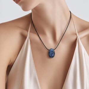 LARVIKITE PENDENTIF