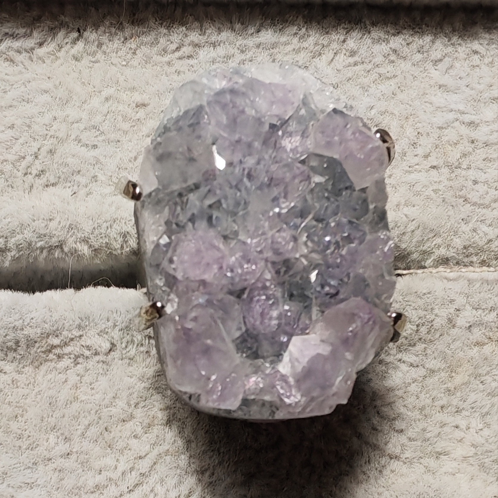 BAGUE AMÉTHYSTE BRUTE DRUZY - RÉGLABLE - ACIER INOX – Image 10
