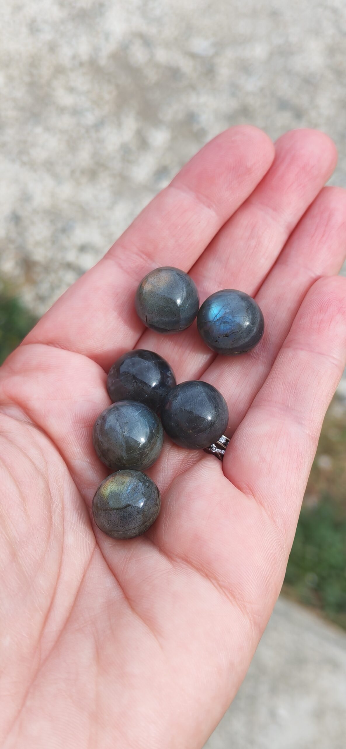 bille en pierre naturelle labradorite perle sans trou 1.5cm