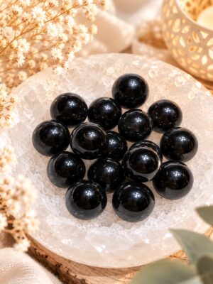 Mini-sphères d’obsidienne noire polies non percées de 20 mm